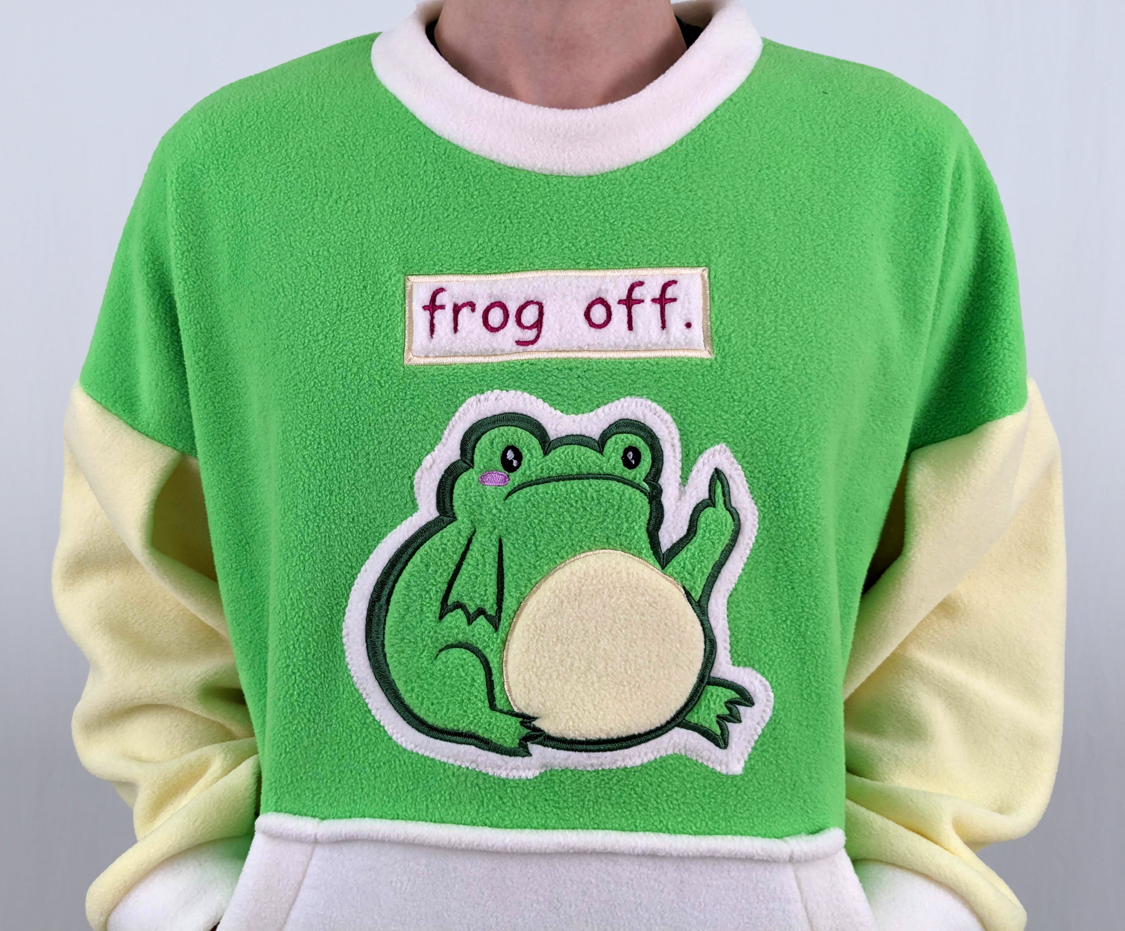 Frog crewneck sale